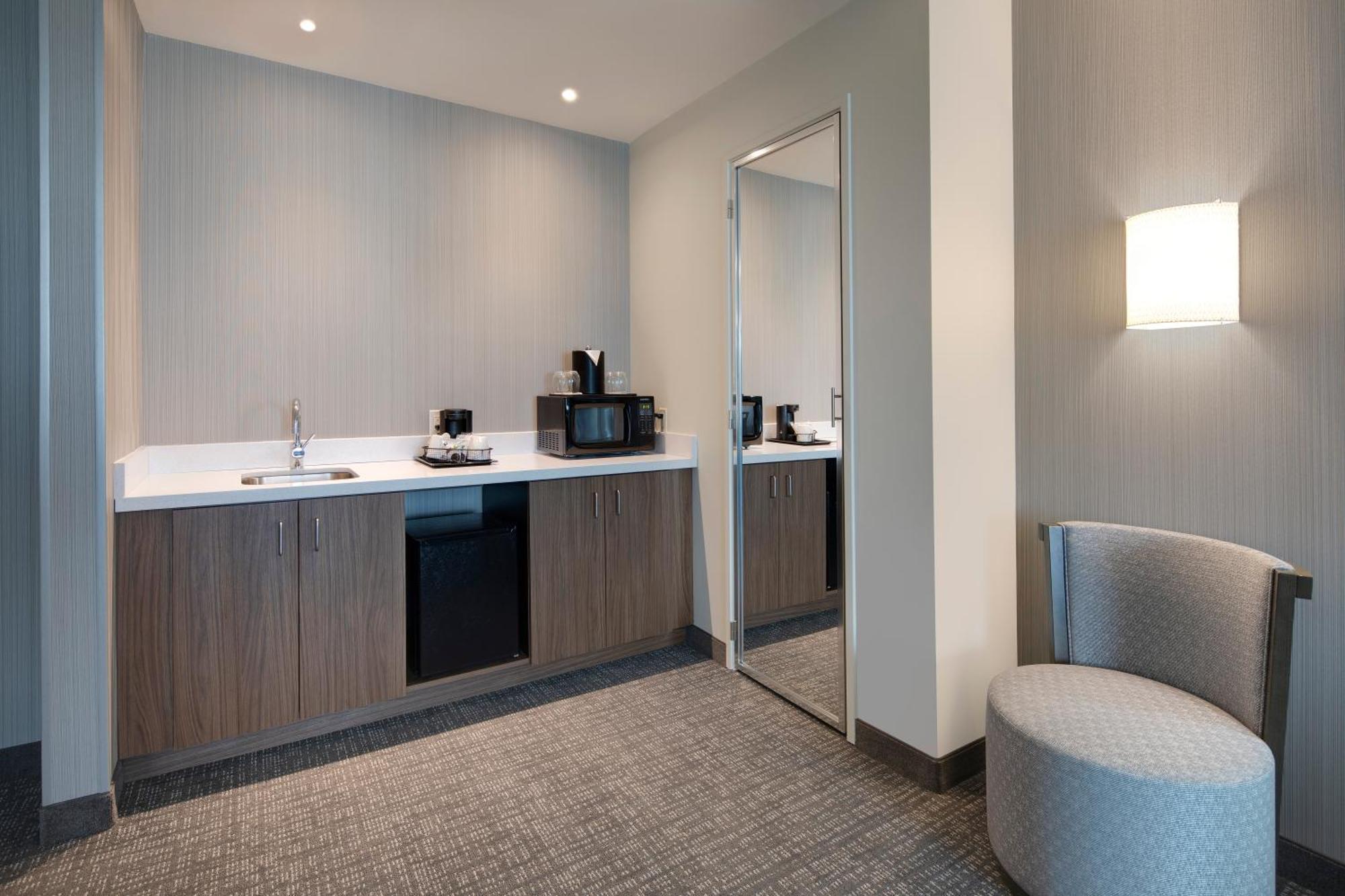 Courtyard By Marriott Atlanta Vinings/Galleria Smyrna Eksteriør bilde