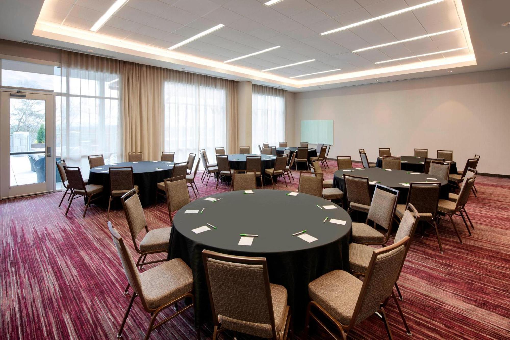Courtyard By Marriott Atlanta Vinings/Galleria Smyrna Eksteriør bilde