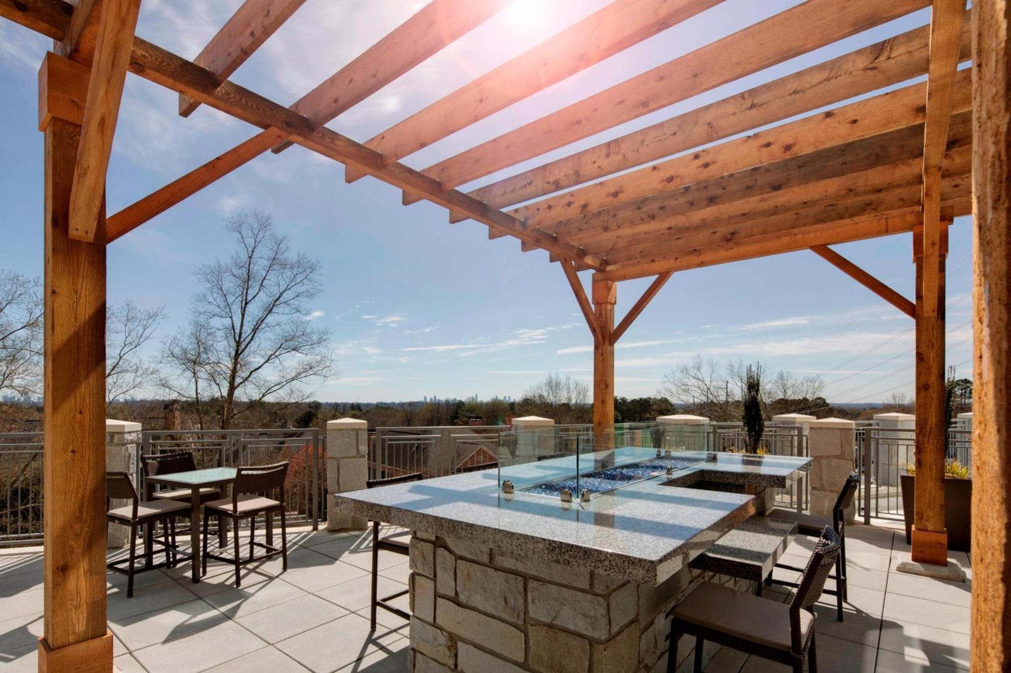 Courtyard By Marriott Atlanta Vinings/Galleria Smyrna Eksteriør bilde